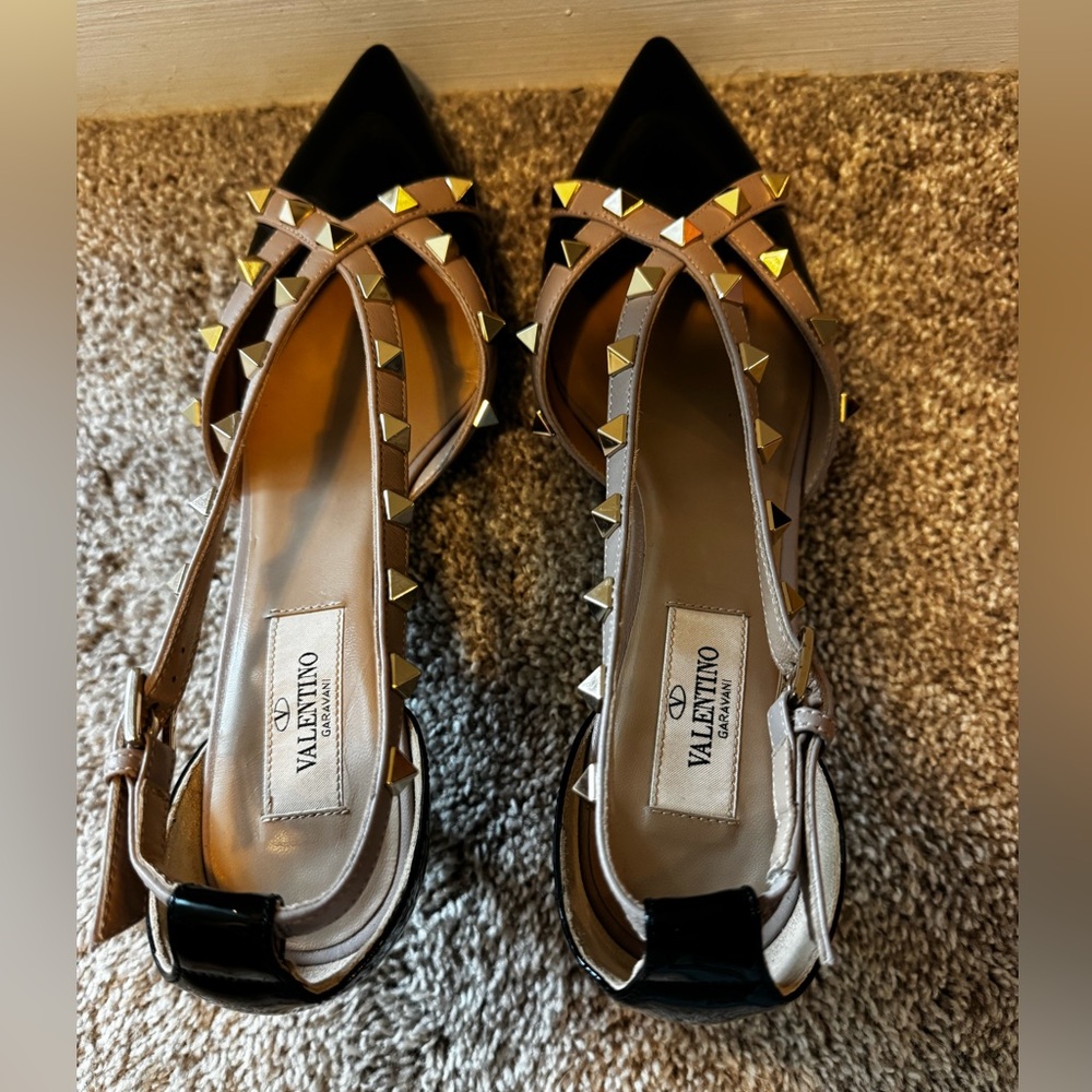 Valentino Black and Tan Studded Slingback Heels - Picture 4 of 7
